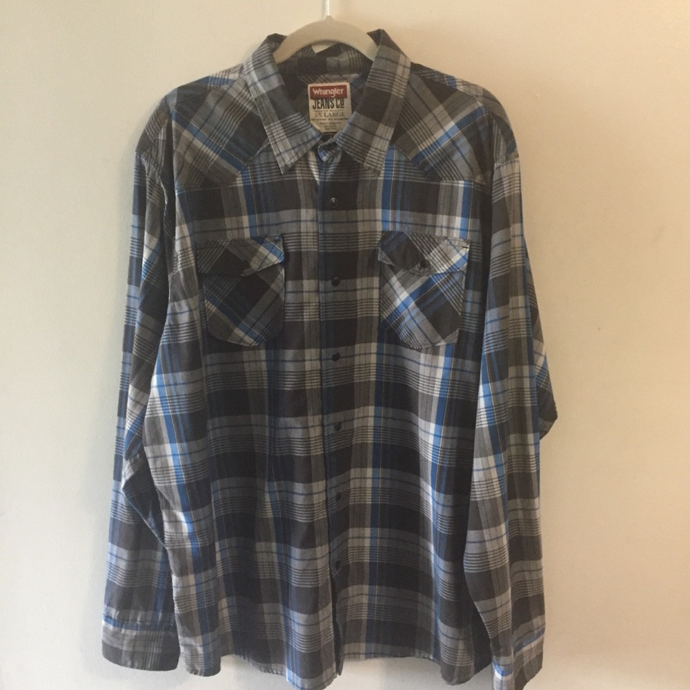 Wrangler western style plaid black snaps. 2XL